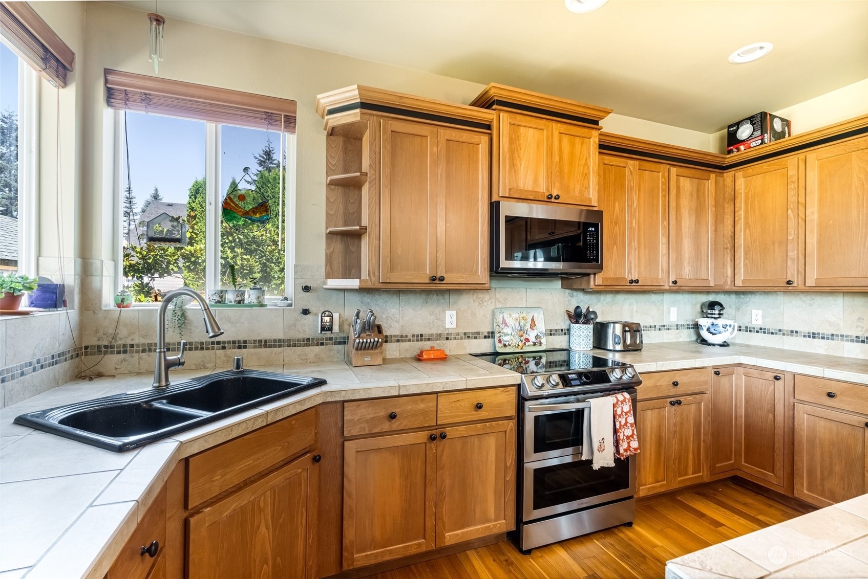 17825 Irwin Street Southwest Rochester, WA 98579 - Photo 11 of 39