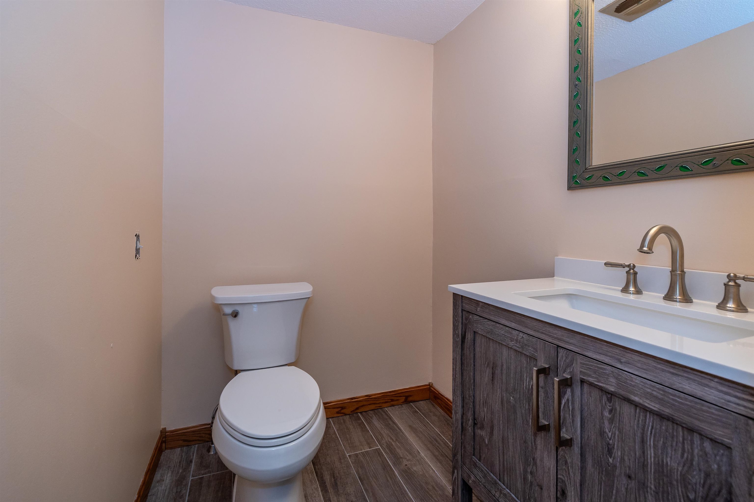 4 B Pine Isle Drive, Unit B Derry, NH 03038 - Photo 20 of 40