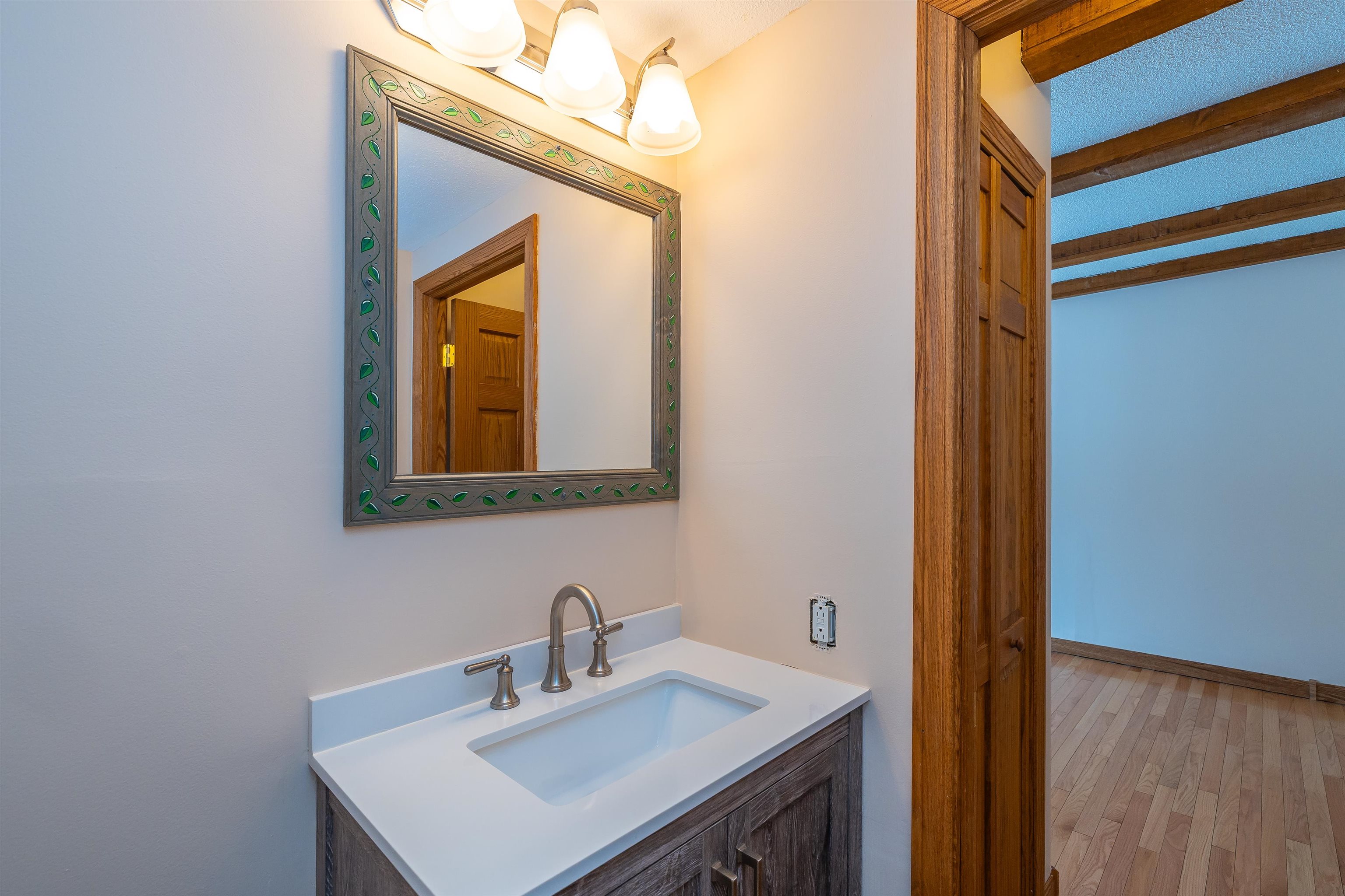 4 B Pine Isle Drive, Unit B Derry, NH 03038 - Photo 21 of 40