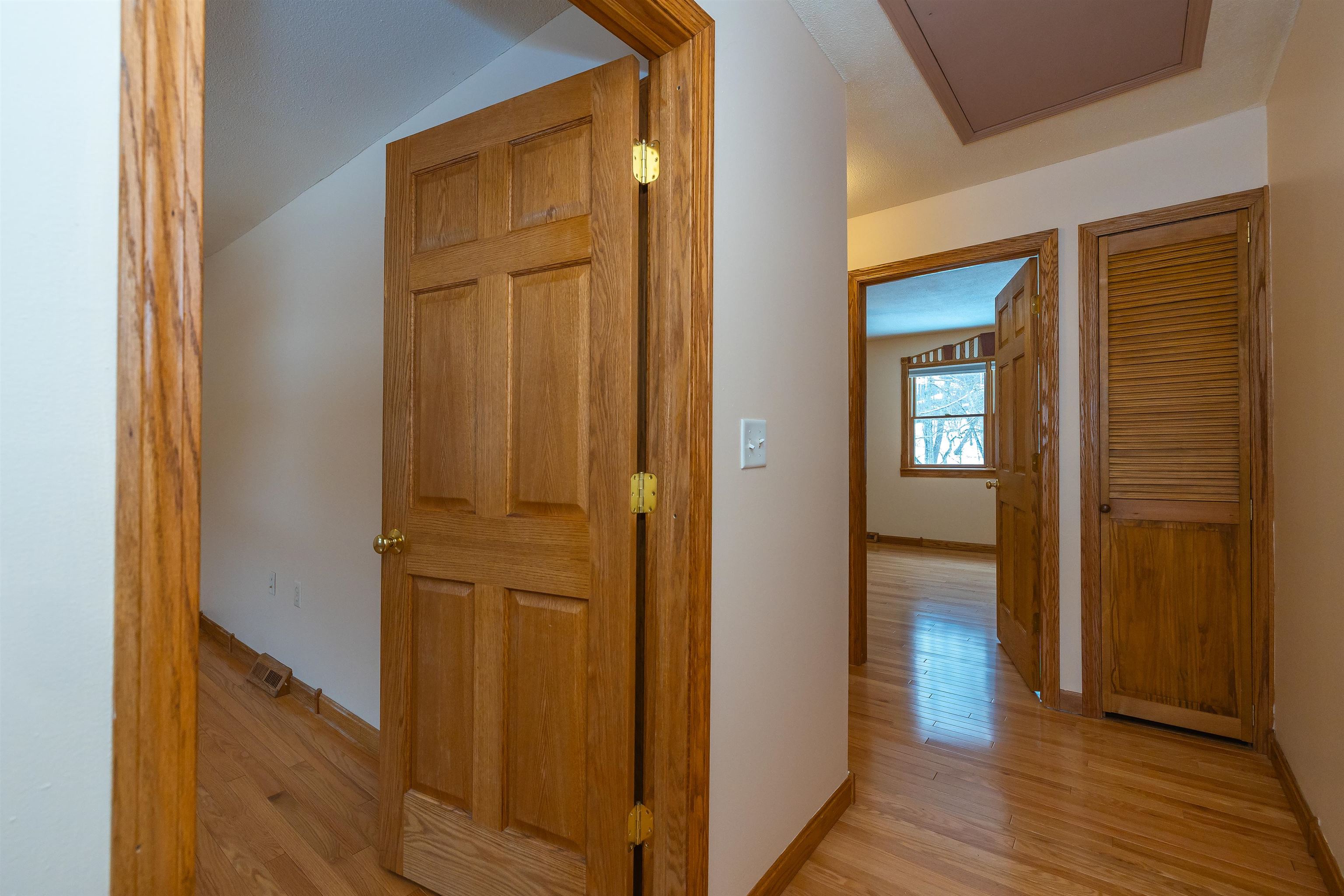 4 B Pine Isle Drive, Unit B Derry, NH 03038 - Photo 24 of 40