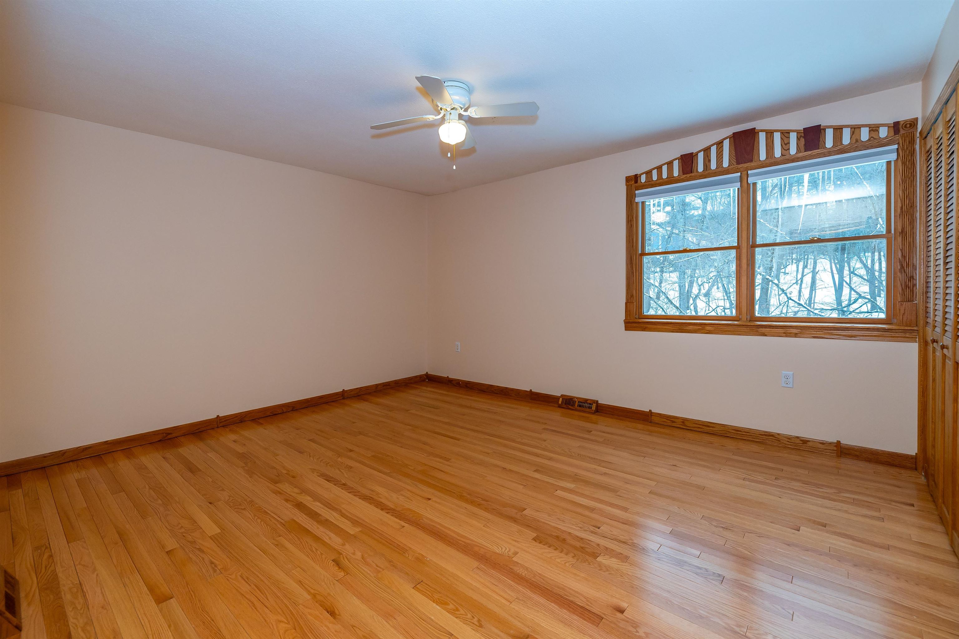 4 B Pine Isle Drive, Unit B Derry, NH 03038 - Photo 31 of 40