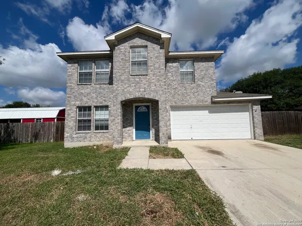 $1,695 | 5202 Fountain Lake Drive, San Antonio, TX 78244