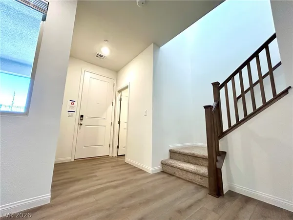 $2,895 | 12504 Kings Crk Place, Las Vegas, NV 89138