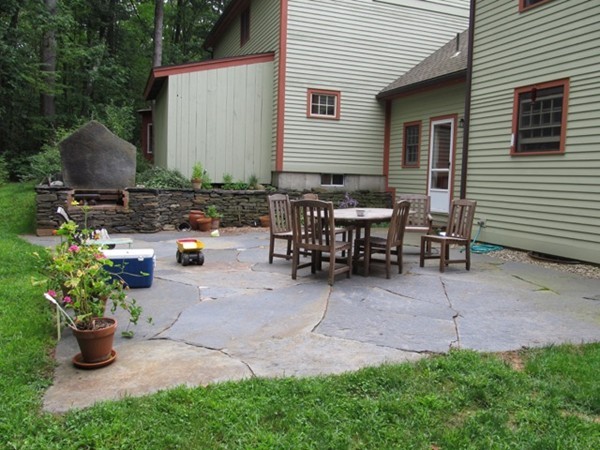 80 Montague Road Shutesbury, MA 01072 - Photo 4 of 30 Gallery Image 4