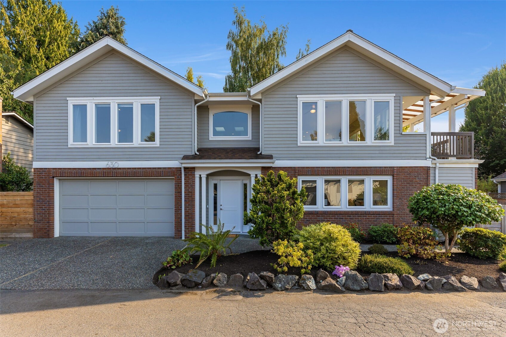 630 Giltner Lane Edmonds, WA 98020 - Photo 1 of 34 Gallery Image 1