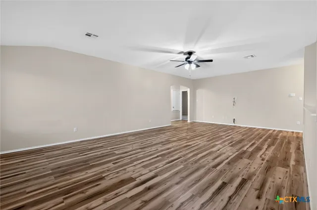 $355,900 | 9000 Dunblane Drive, Killeen, TX 76542