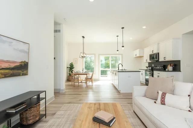 $373,098 | 14201 East Laguna Street, Wichita, KS 67230