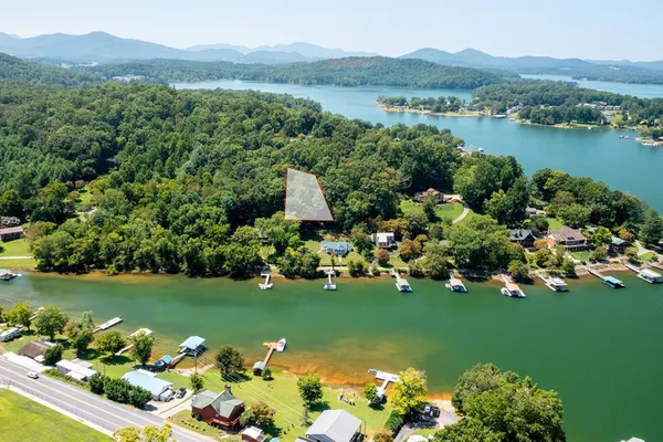 $45,000 | Lot 6 Kilpatrick Point, Hayesville, NC 28904