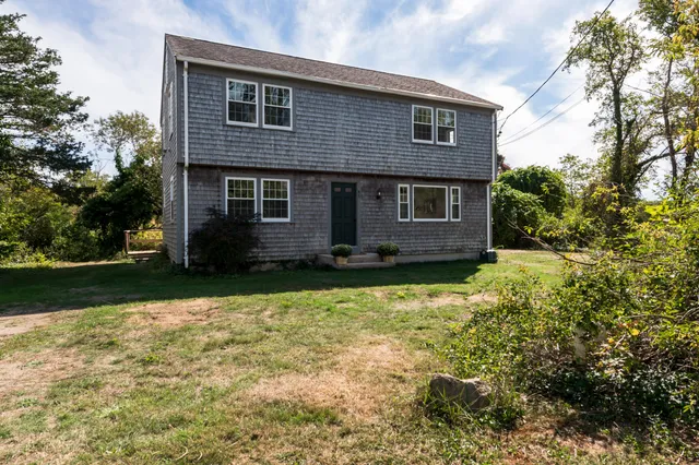 $1,049,000 | 85 Huckleberry Lane, Eastham, MA 02642