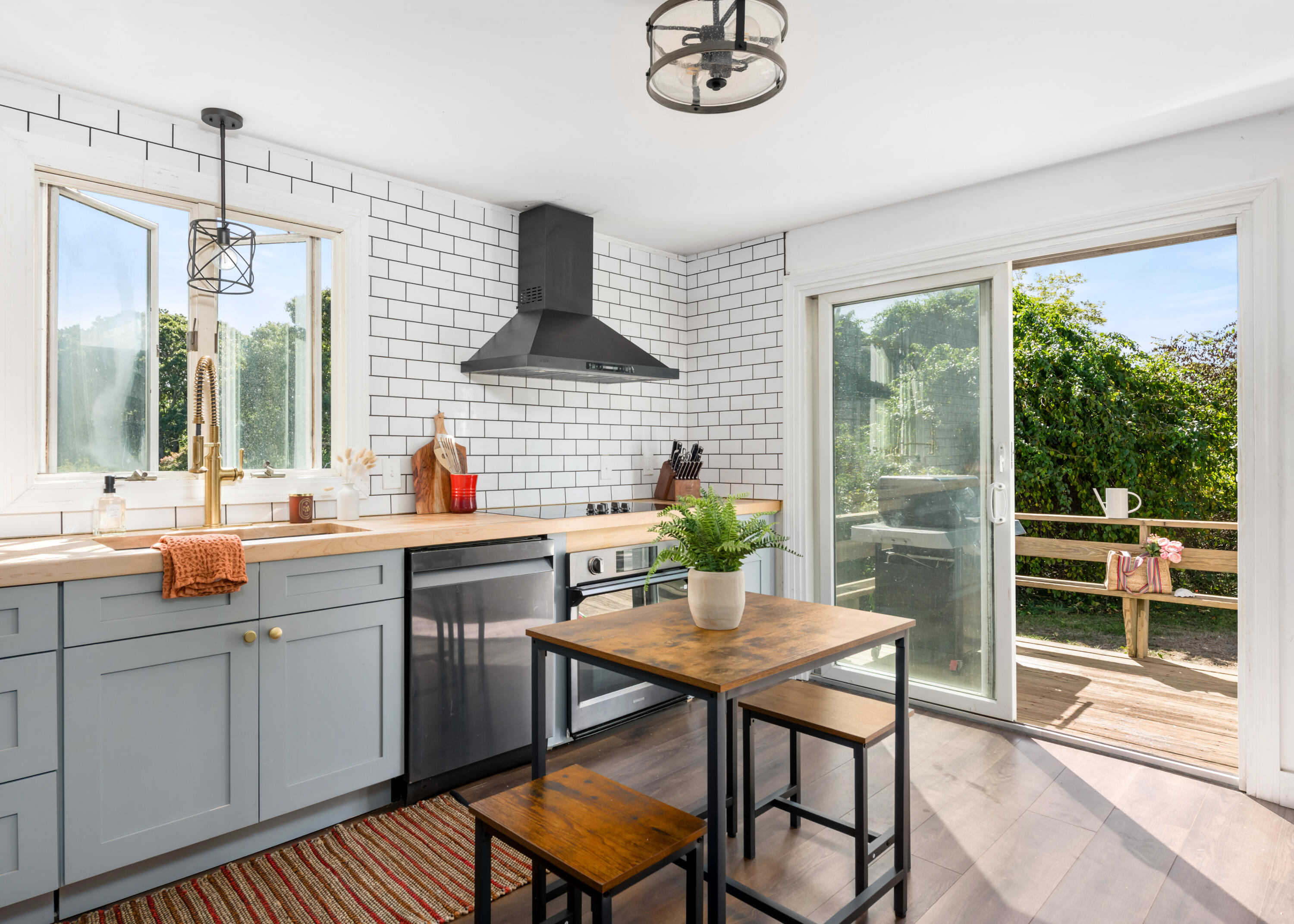 85 Huckleberry Lane Eastham, MA 02642 - Photo 6 of 42 _DRP3728