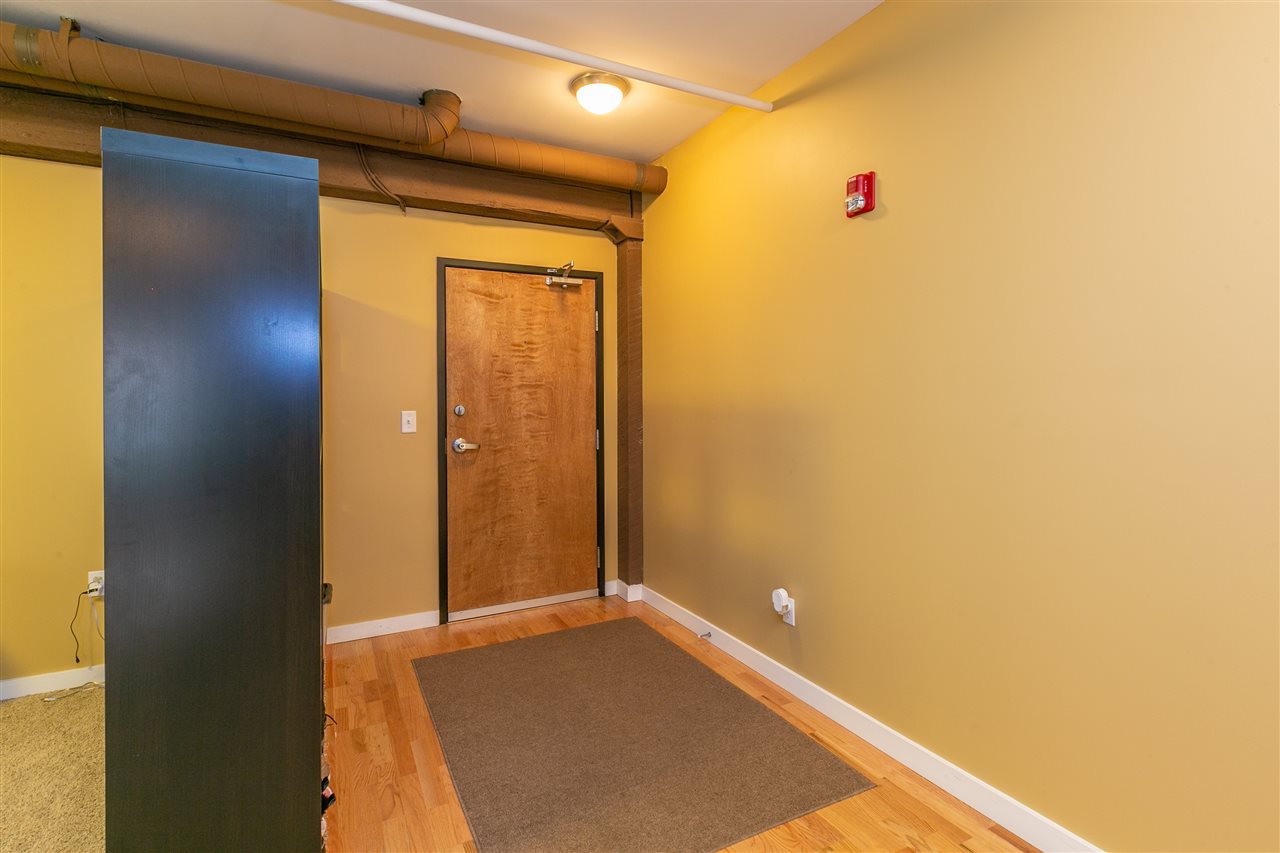 315 West Riverside Avenue, Unit 402 Spokane, WA 99201 - Photo 6 of 20