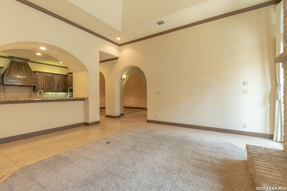 6 Rugby Lane San Antonio, TX 78257 - Photo 5 of 34