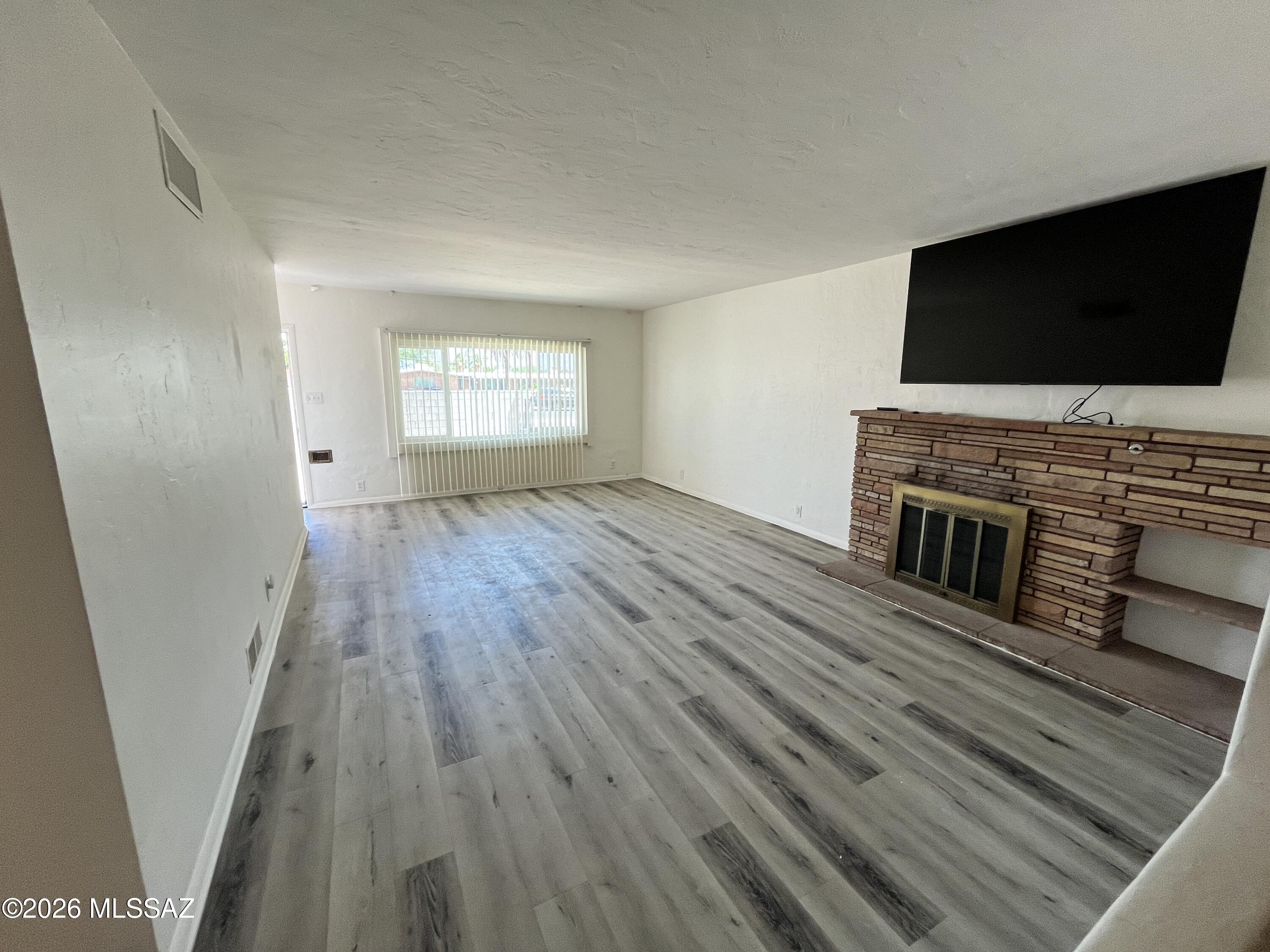 2220 East Grant Road, Unit A Tucson, AZ 85719 - Photo 6 of 23