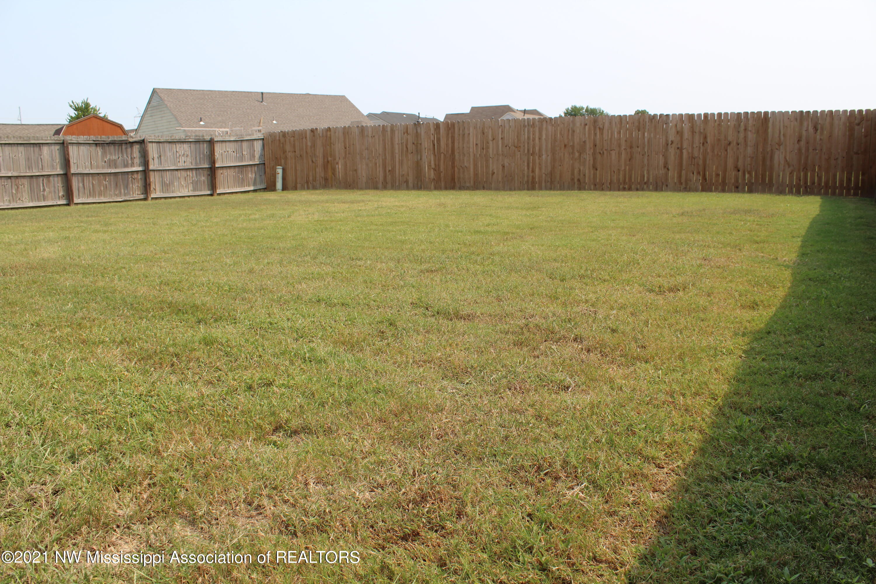 7254 Hurt Road Horn Lake, MS 38637 - Photo 25 of 25 IMG_3338