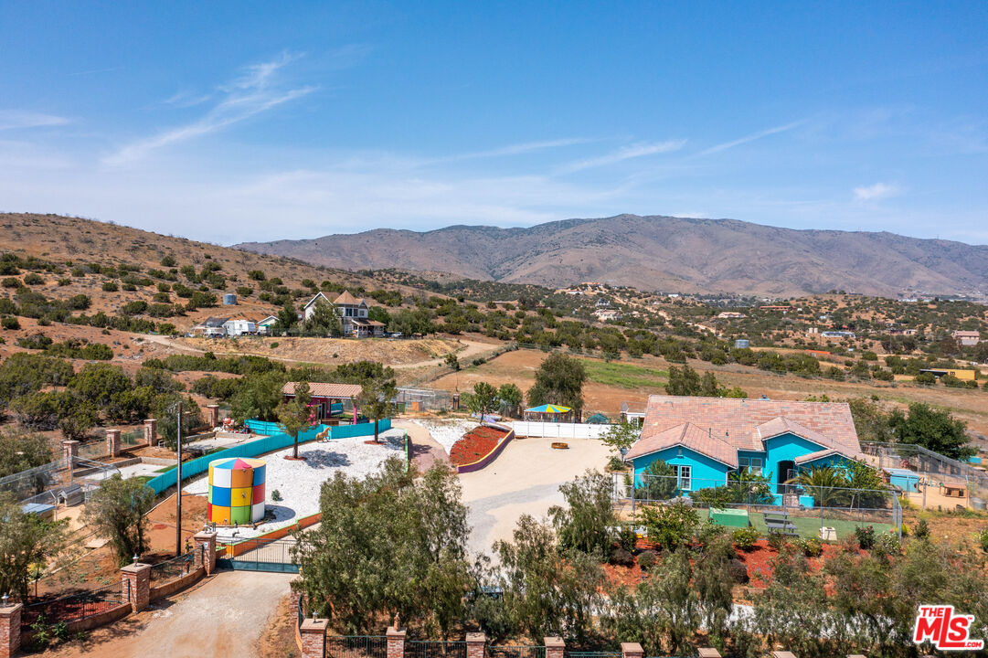 34545 Juniper Valley Road Acton, CA 93510 - Photo 31 of 34 a view of city and mountain