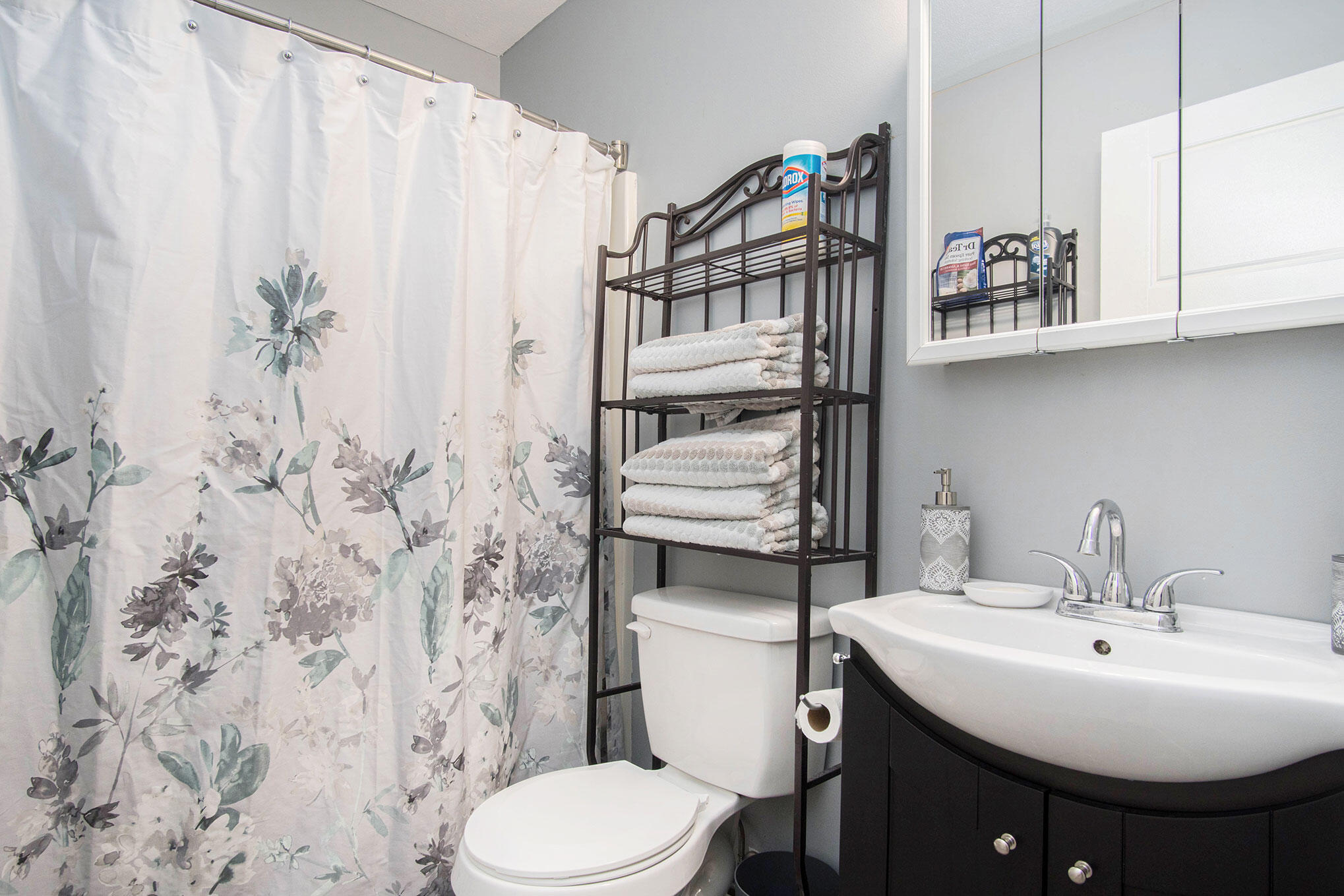 1367 West McMillan Road Muskegon, MI 49445 - Photo 13 of 16 DSC00386