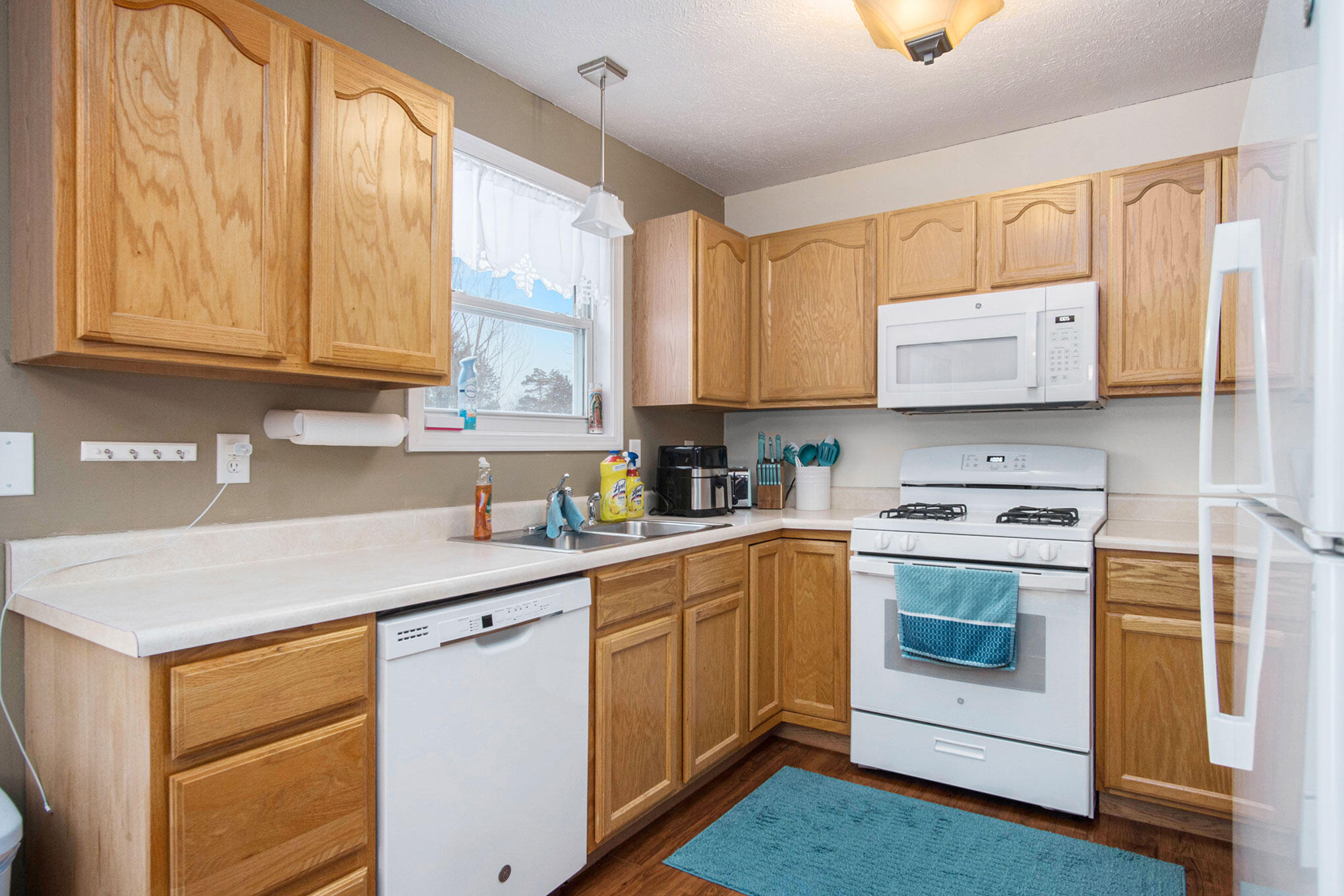 1367 West McMillan Road Muskegon, MI 49445 - Photo 2 of 16 DSC00376