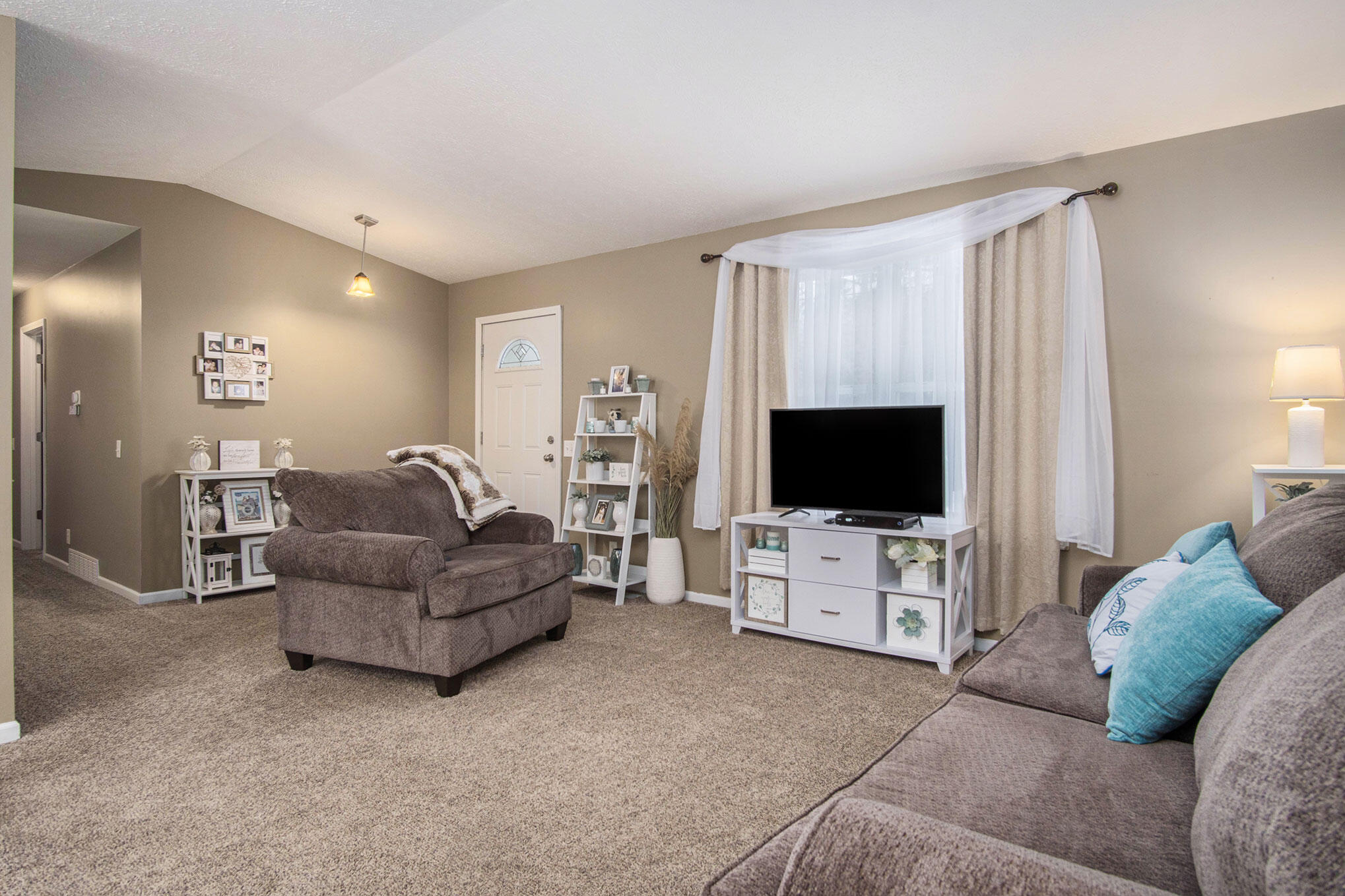 1367 West McMillan Road Muskegon, MI 49445 - Photo 7 of 16 DSC00380