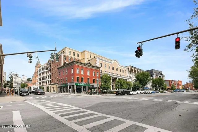 $1,599,000 | 19 Washington Street, Unit 558I, Saratoga Springs, NY 12866