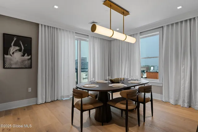 $1,599,000 | 19 Washington Street, Unit 558I, Saratoga Springs, NY 12866