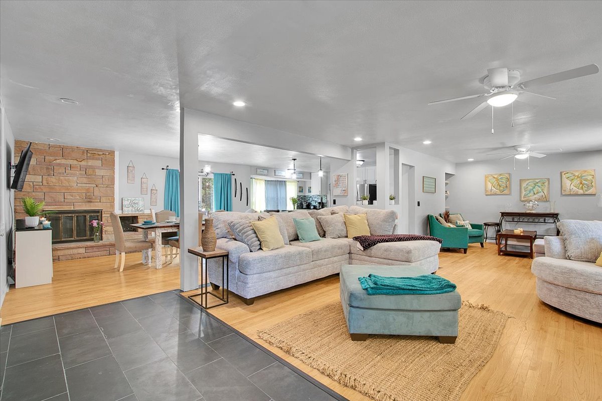 1708 Montague Road Rockford, IL 61102 - Photo 4 of 39 a living room with furniture and a large window