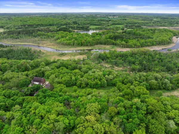 $1,595,000 | 794 Emerald Drive, Unit 794A, Erin, WI 53027