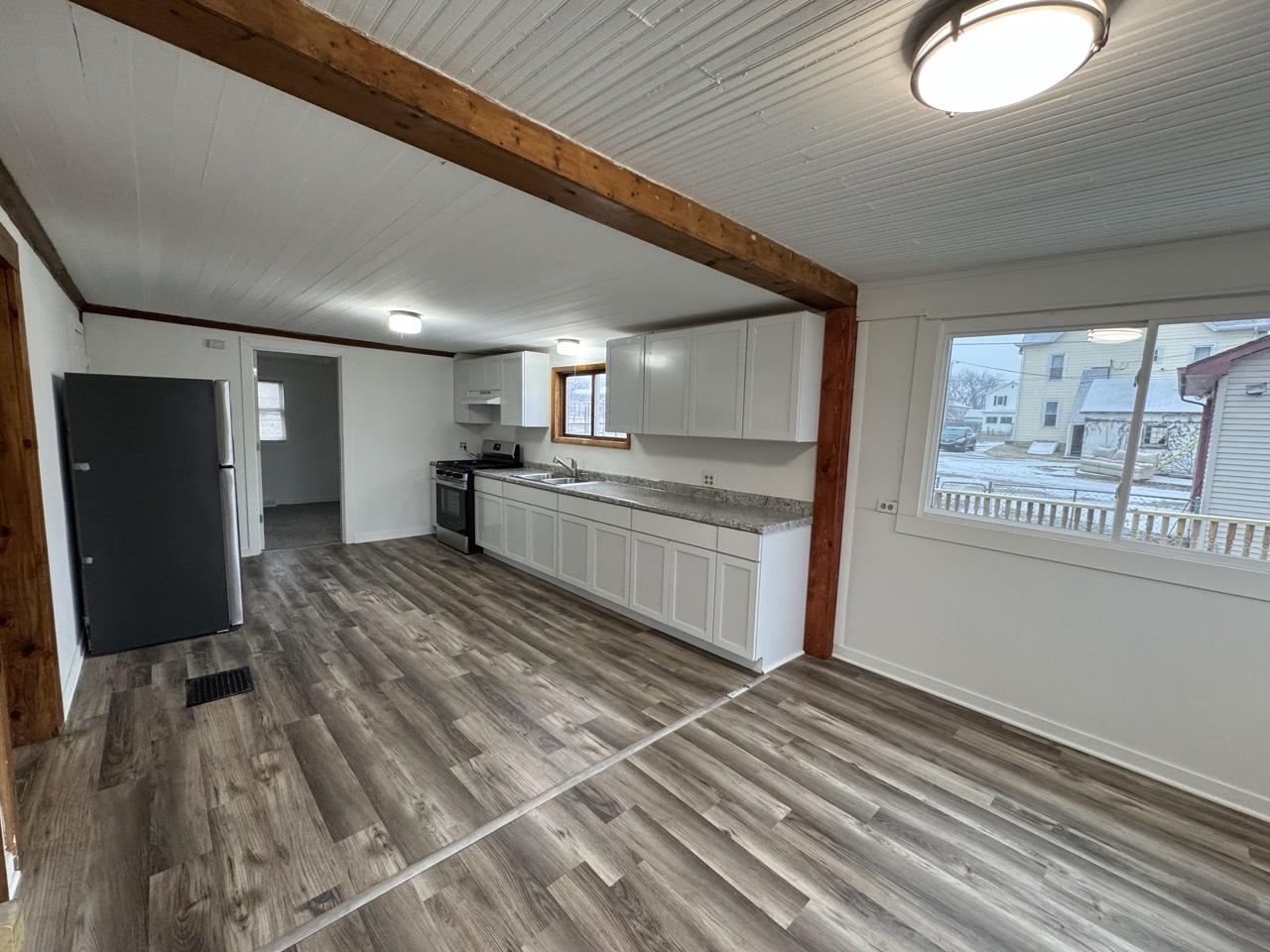 309 North 9th Street Rochelle, IL 61068 - Photo 11 of 15