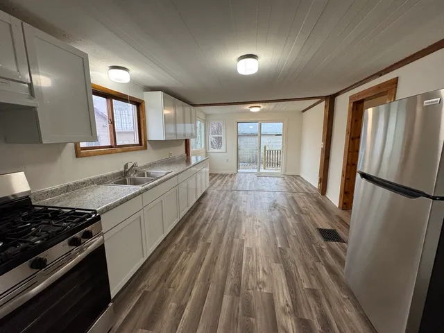 $1,550 | 309 North 9th Street, Rochelle, IL 61068