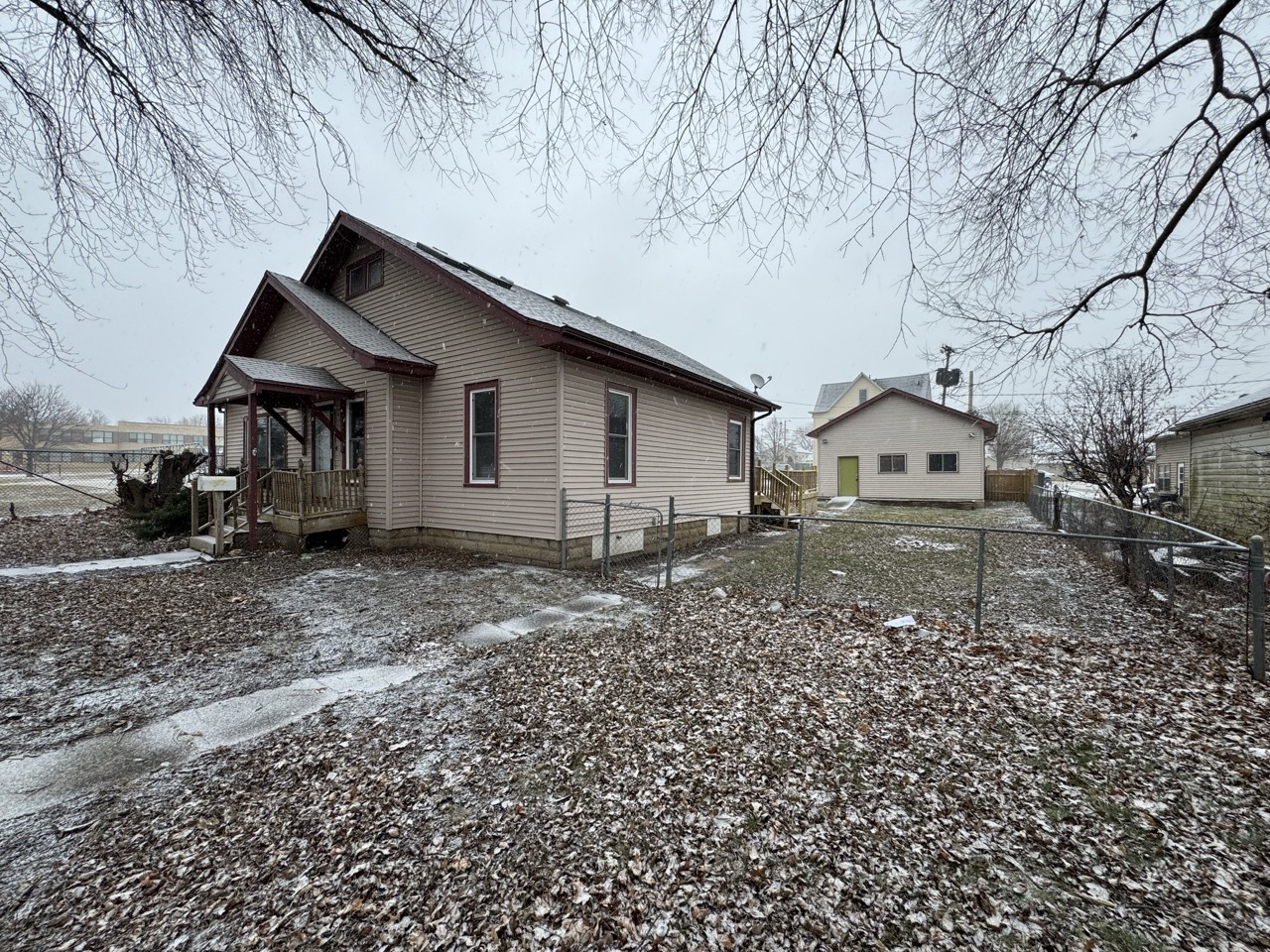309 North 9th Street Rochelle, IL 61068 - Photo 2 of 15
