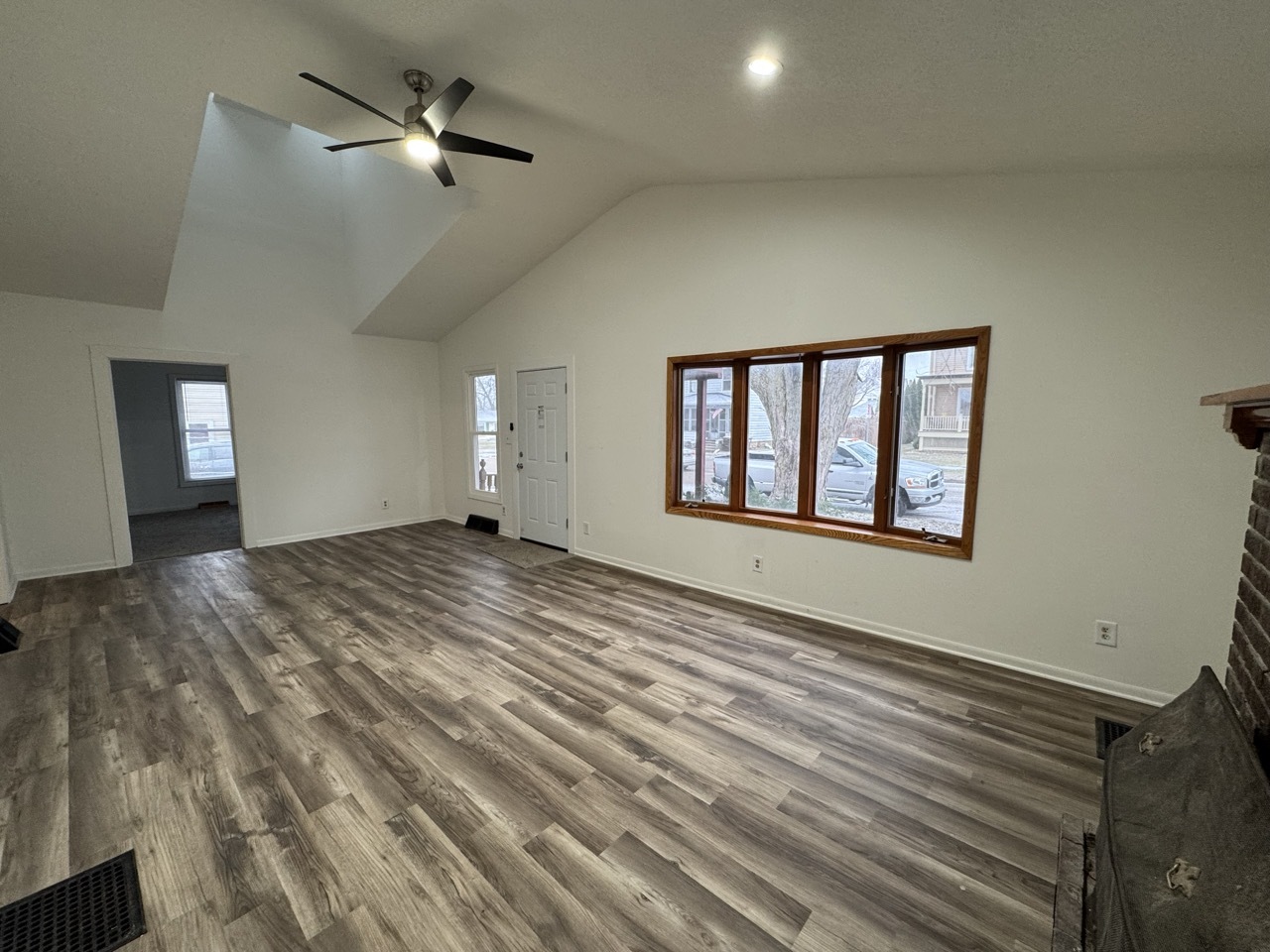 309 North 9th Street Rochelle, IL 61068 - Photo 5 of 15