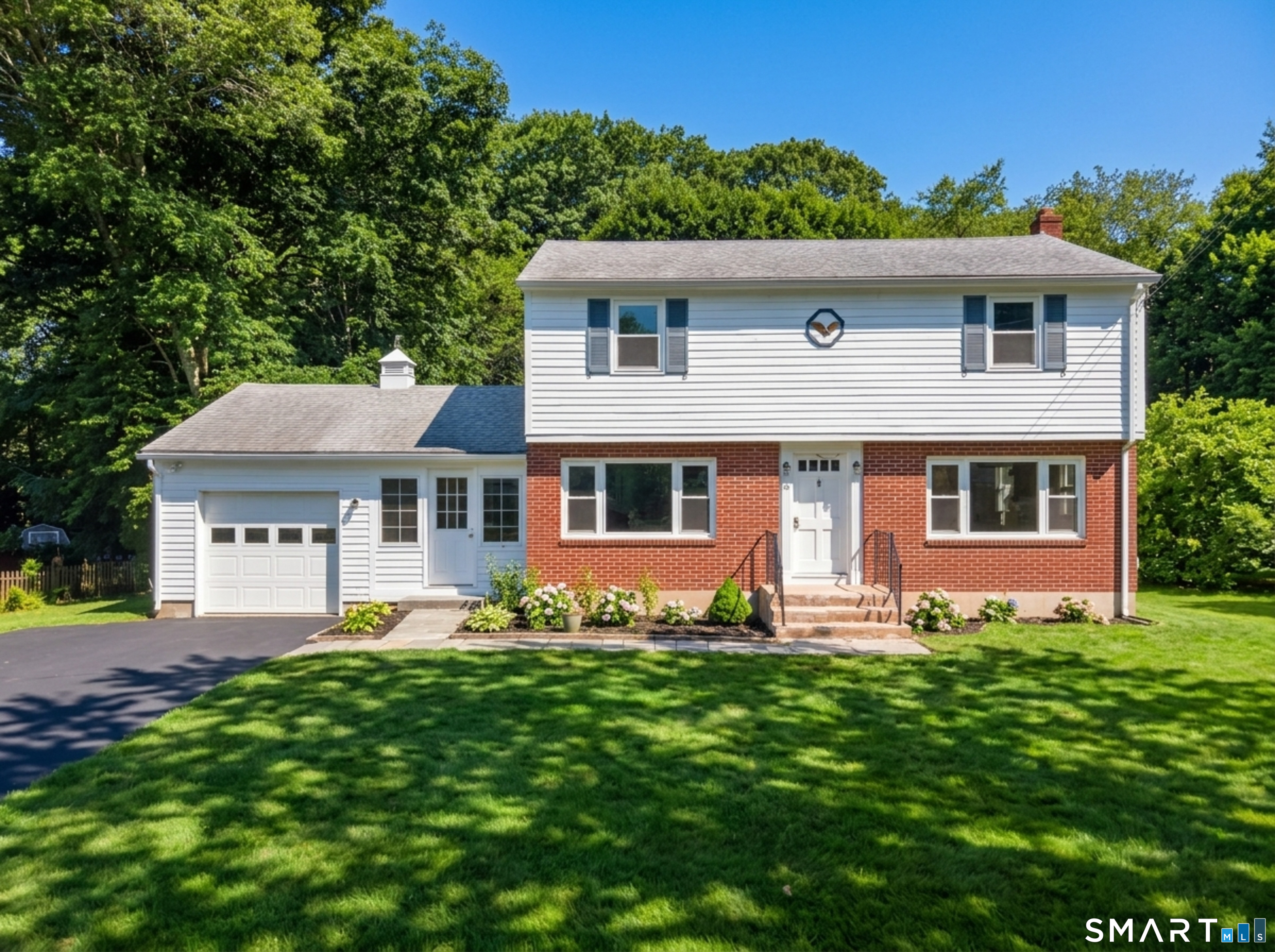 59 Noank Ledyard Road Groton, CT 06355 - Photo 2 of 39