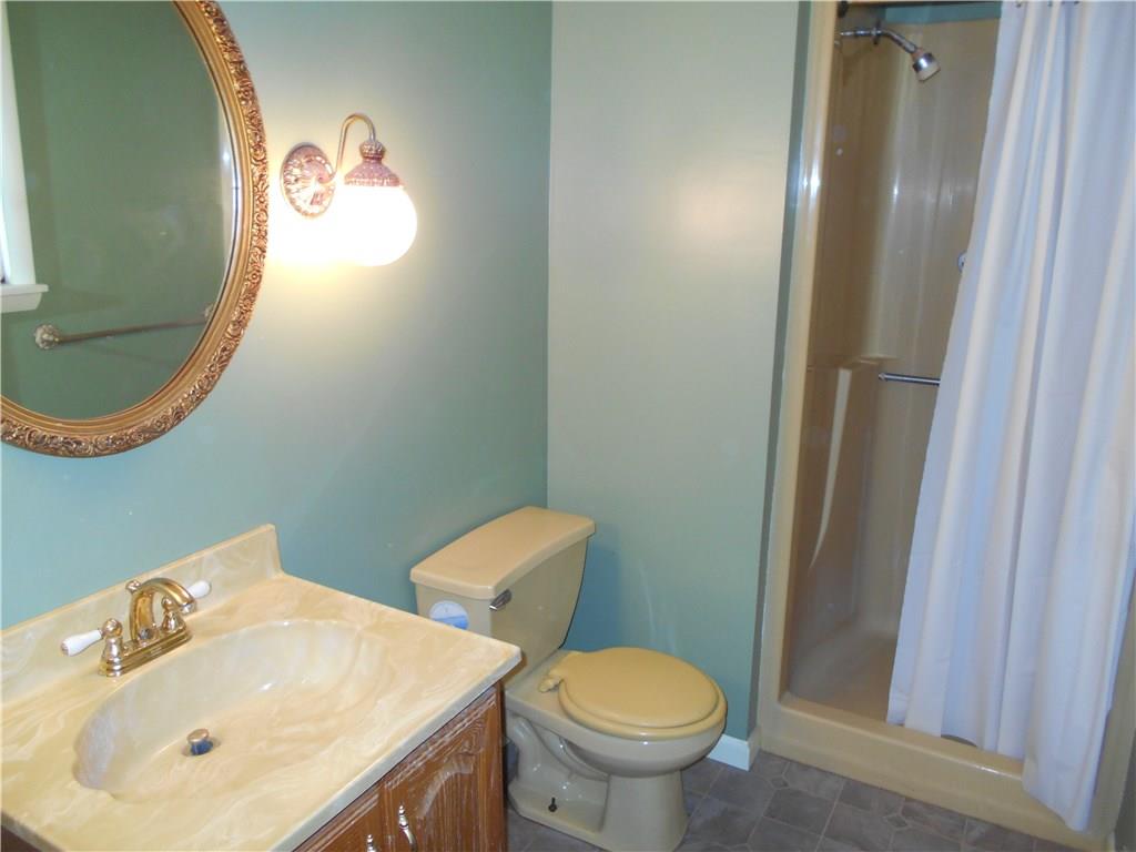 937 Braddock Road Forest Hills, PA 15221 - Photo 11 of 19