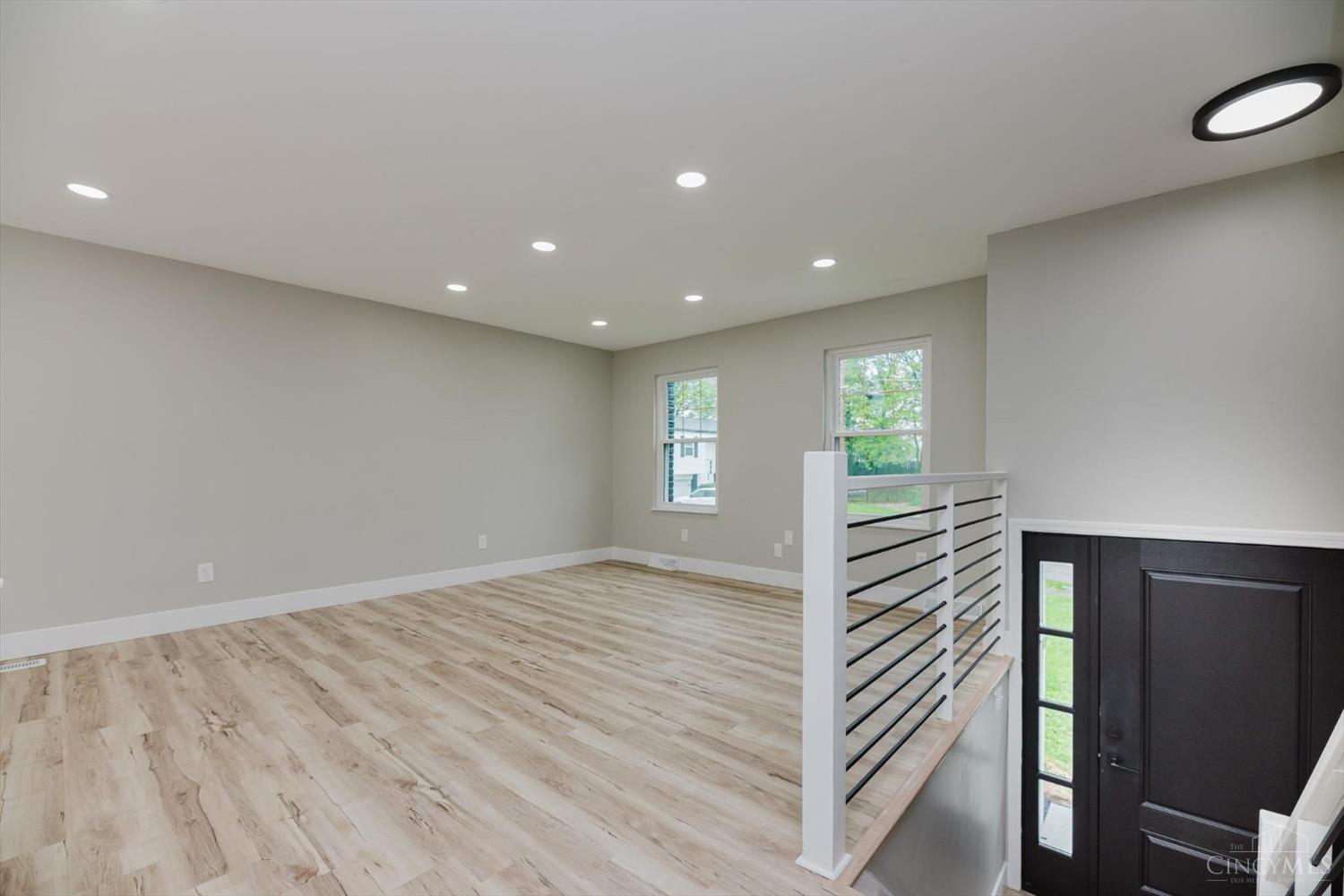 1453 Rambler Place Cincinnati, OH 45231 - Photo 6 of 45 Gallery Image 6