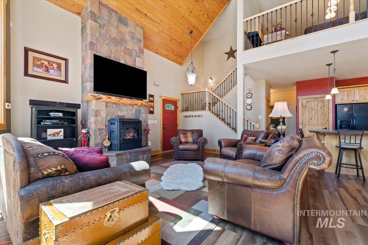 20 Shadow Road Garden Valley, ID 83622 - Photo 6 of 50