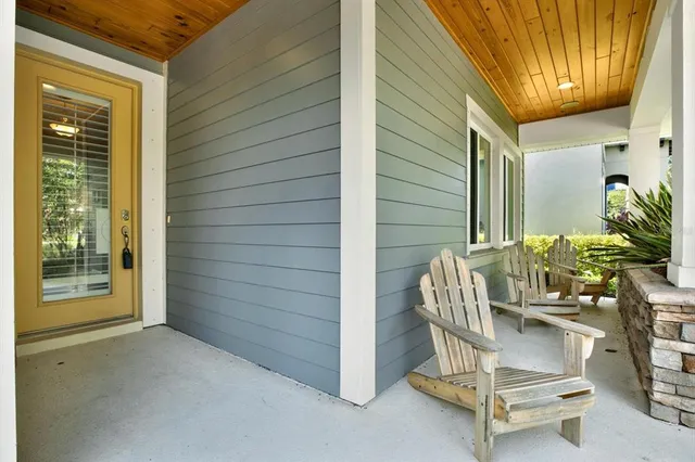 $555,000 | 7017 Artesian Court, Apollo Beach, FL 33572