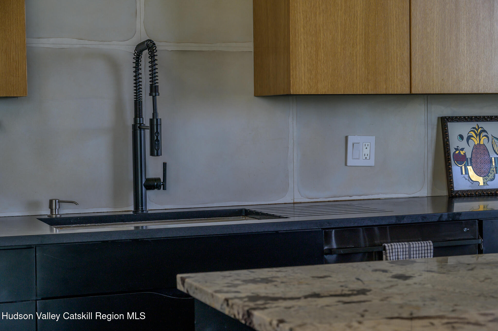 837 Carlson Road Craryville, NY 12521 - Photo 19 of 65 Screen - 837 Carlson Rd Craryville NY 12