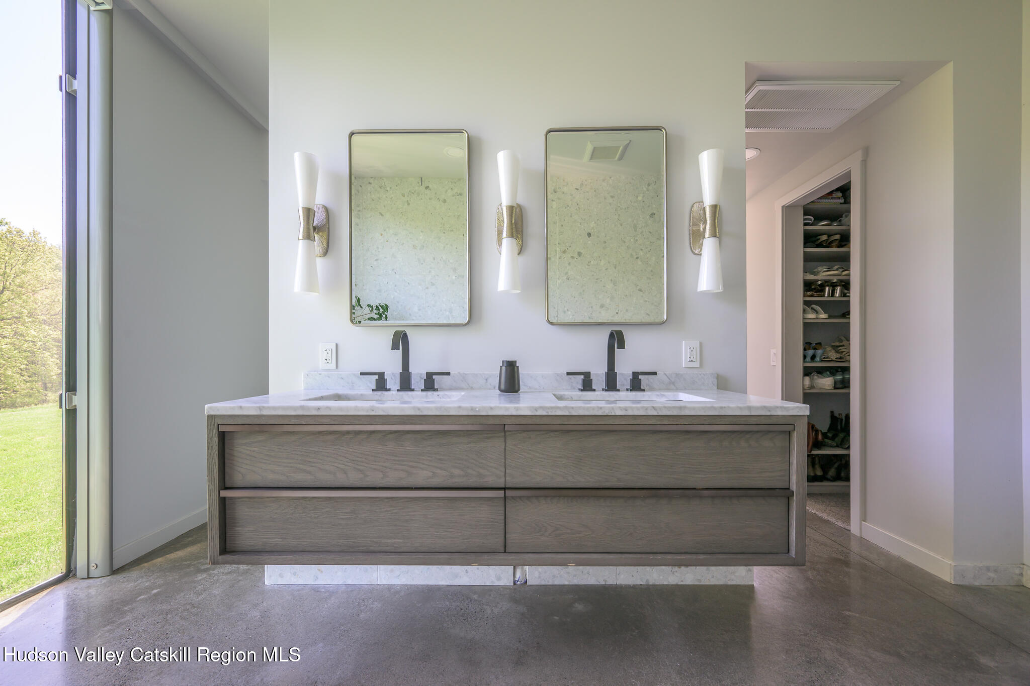 837 Carlson Road Craryville, NY 12521 - Photo 32 of 65 Screen - 837 Carlson Rd Craryville NY 12