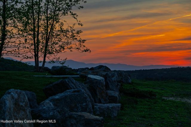 $2,358,000 | 837 Carlson Road, Craryville, NY 12521