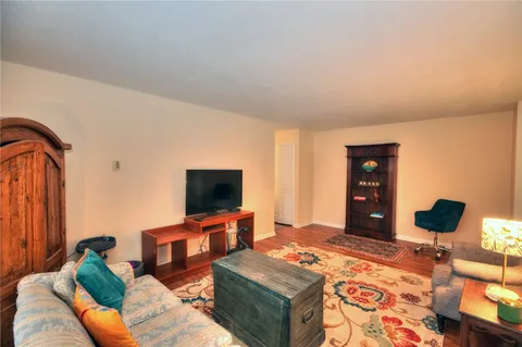 $295,000 | 43 Bullocks Point Avenue, Unit 4A, East Providence, RI 02915