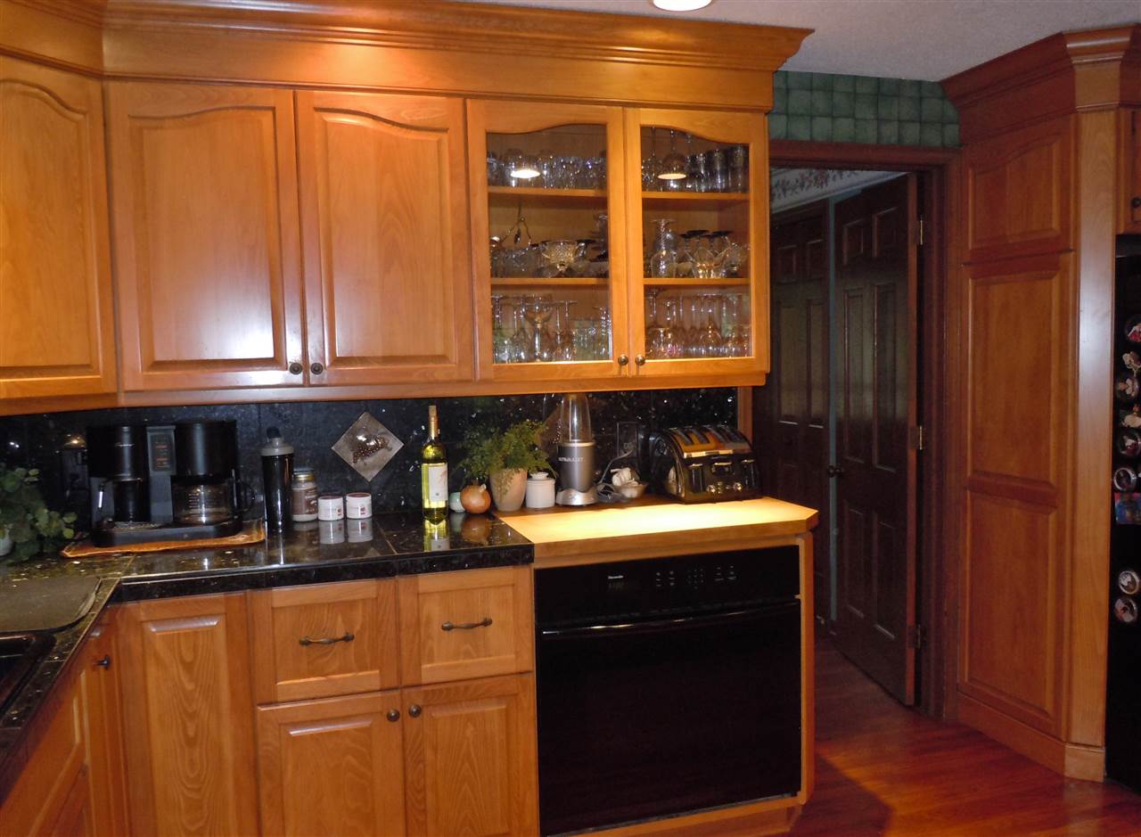 9313 Garman Road Leo, IN 46765 - Photo 14 of 30
