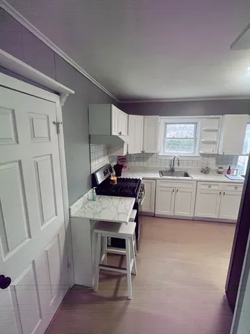 $2,650 | 175 Child Street, Unit LEFT, Warren, RI 02885