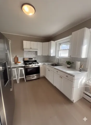 $2,650 | 175 Child Street, Unit LEFT, Warren, RI 02885