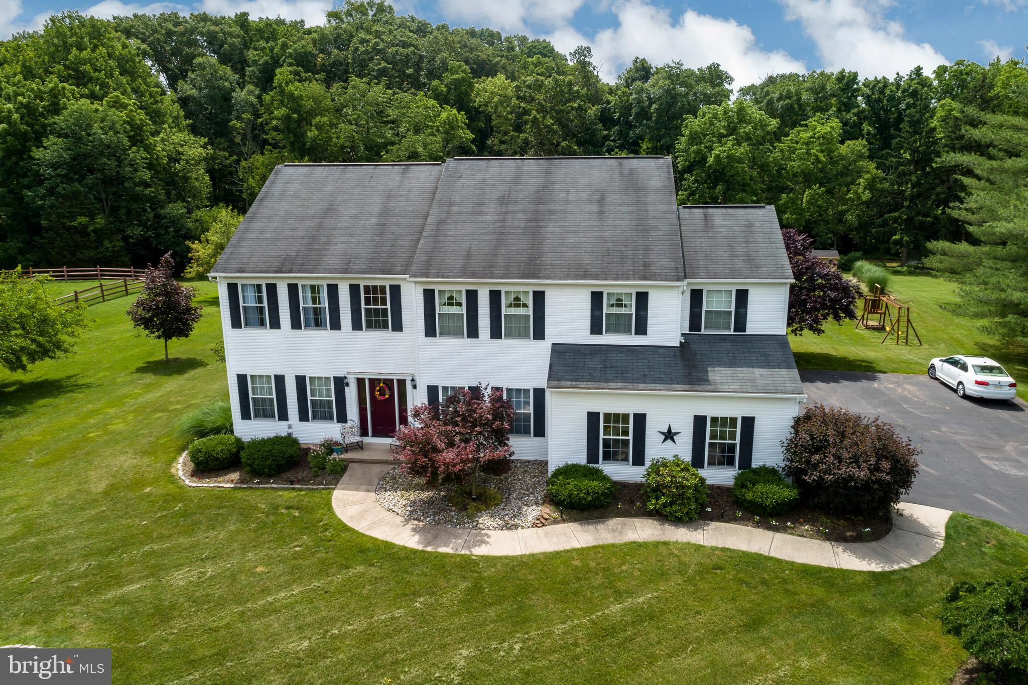 2130 Schultz Road Lansdale, PA 19446 - Photo 3 of 60 Gallery Image 3