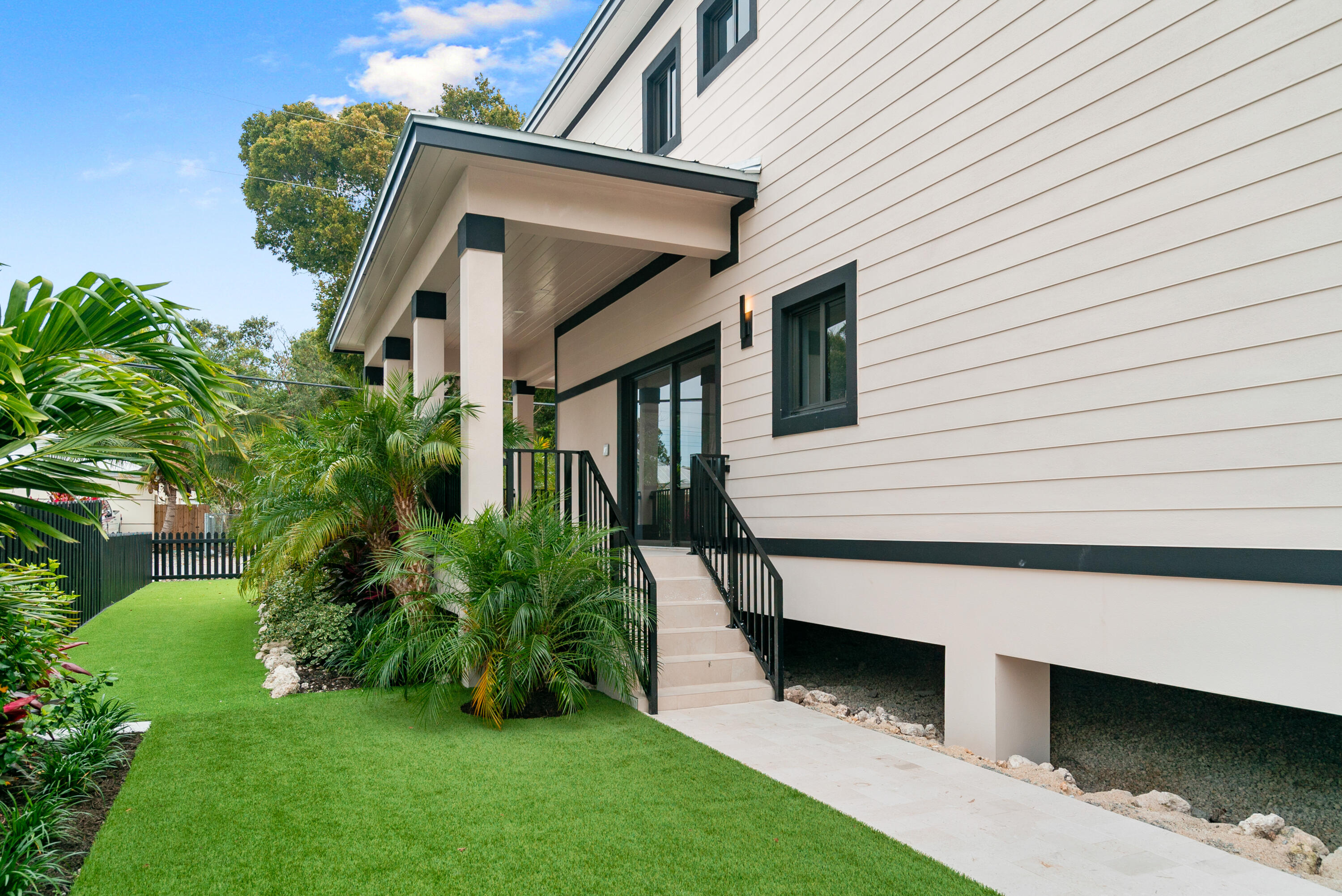 17 Coral Way Key Largo, FL 33037 - Photo 38 of 51 DSC02184 copy
