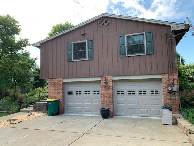 5042 Hardt Road Gibsonia, PA 15044 - Photo 4 of 25 Gallery Image 4