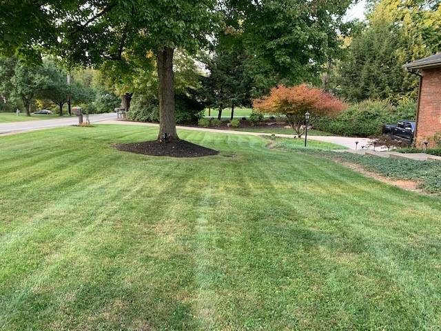 5042 Hardt Road Gibsonia, PA 15044 - Photo 8 of 25 Gallery Image 8