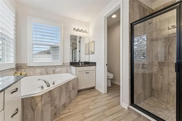 $1,155,000 | 15196 Lake Claire Overlook Drive, Winter Garden, FL 34787