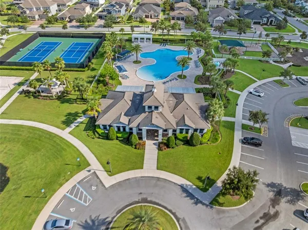 $1,155,000 | 15196 Lake Claire Overlook Drive, Winter Garden, FL 34787