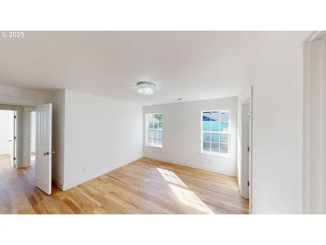 $725,000 | 970 Hassett Street, Brookings, OR 97415