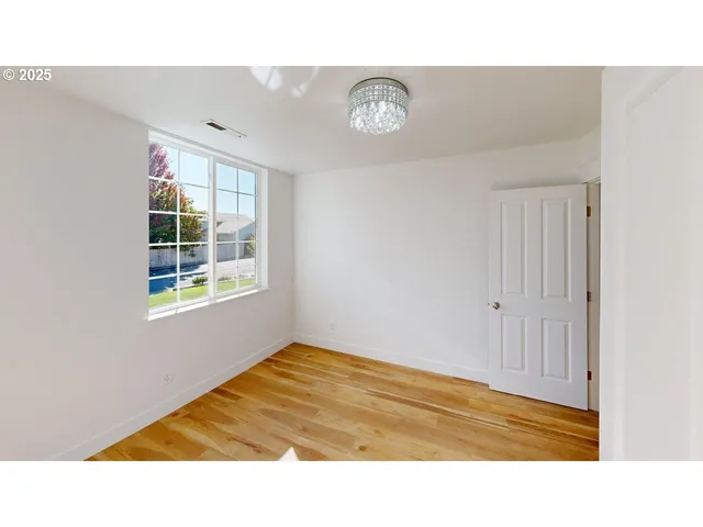 $725,000 | 970 Hassett Street, Brookings, OR 97415